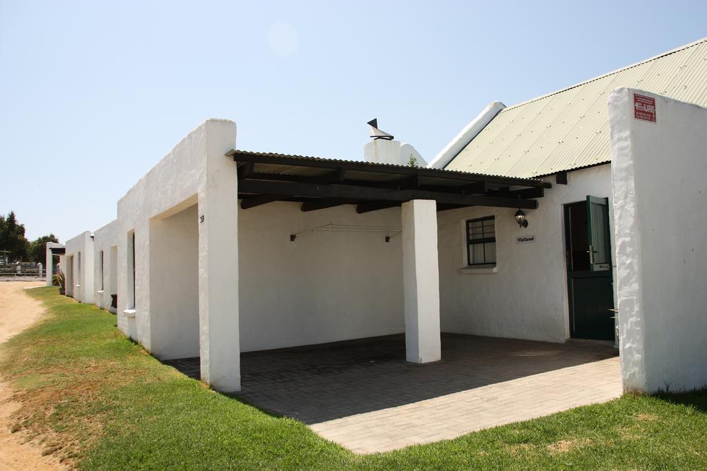 Riviera Hotel & Chalets Velddrif Exterior photo